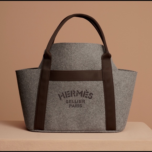 Hermès Beach Travel Grooming Bag. Authentic. Comes with everything! BNIB. - Picture 3 of 14